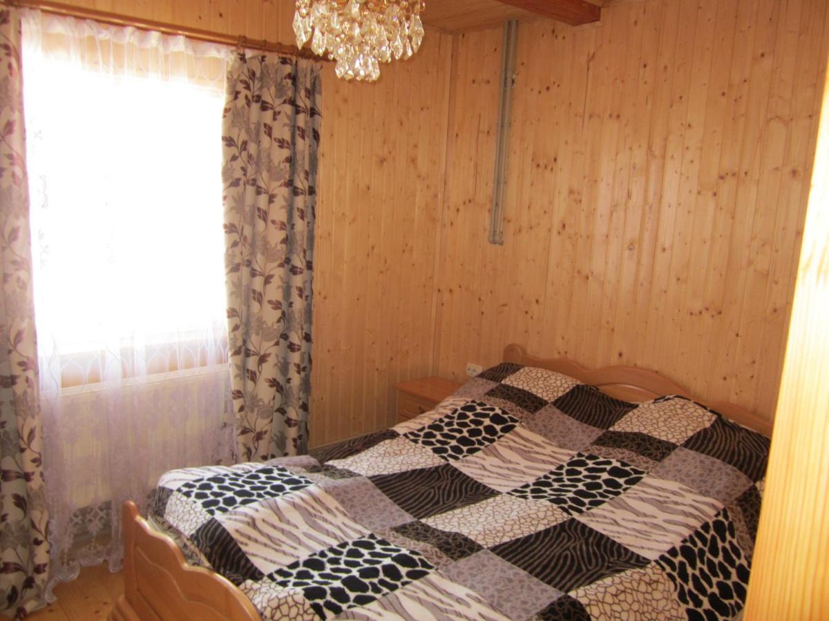 Базилік Hotell Jaremtje Exteriör bild