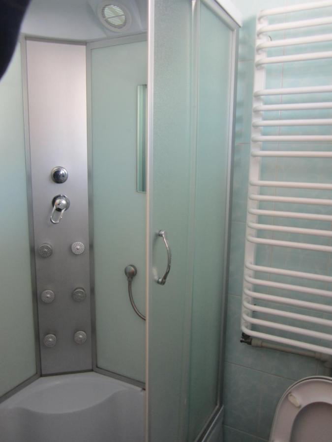 Базилік Hotell Jaremtje Exteriör bild