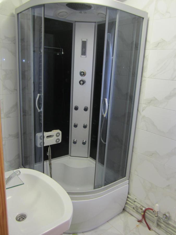 Базилік Hotell Jaremtje Exteriör bild