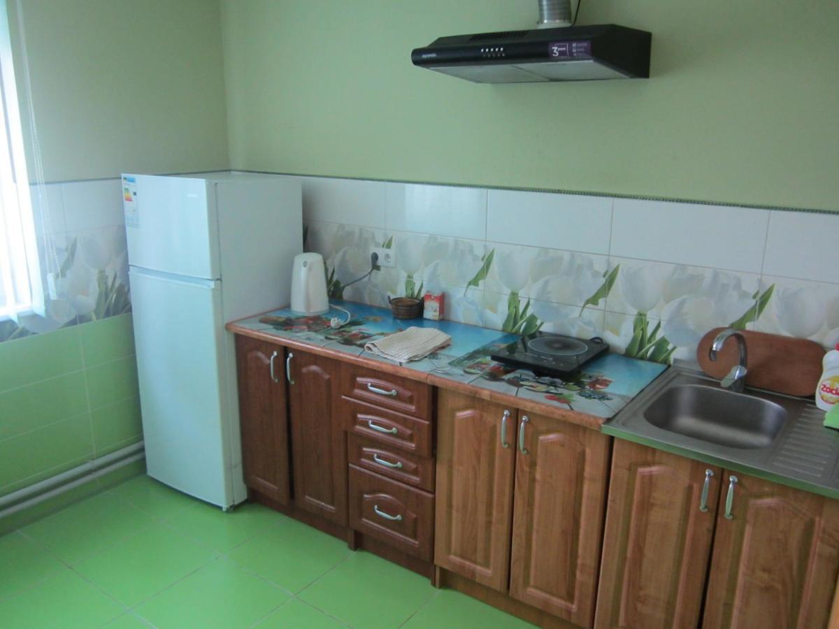 Базилік Hotell Jaremtje Exteriör bild