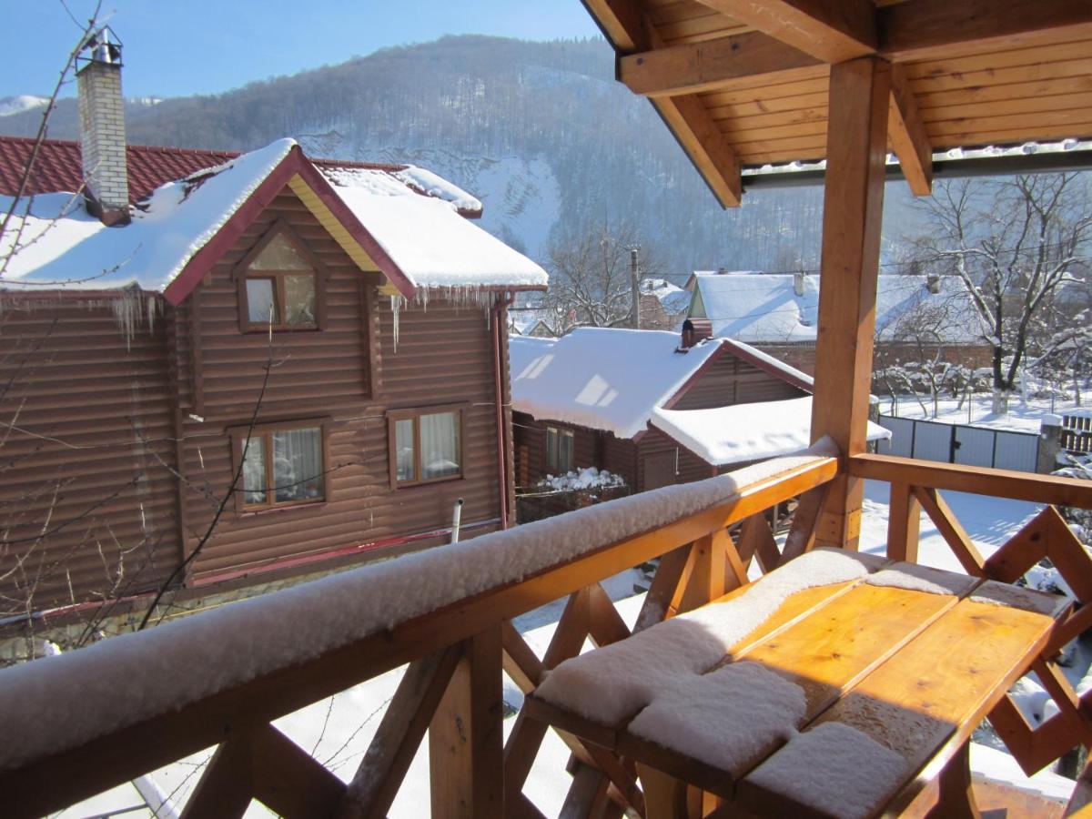 Базилік Hotell Jaremtje Exteriör bild
