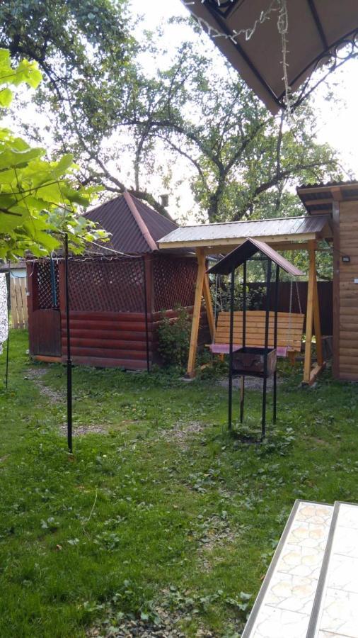 Базилік Hotell Jaremtje Exteriör bild
