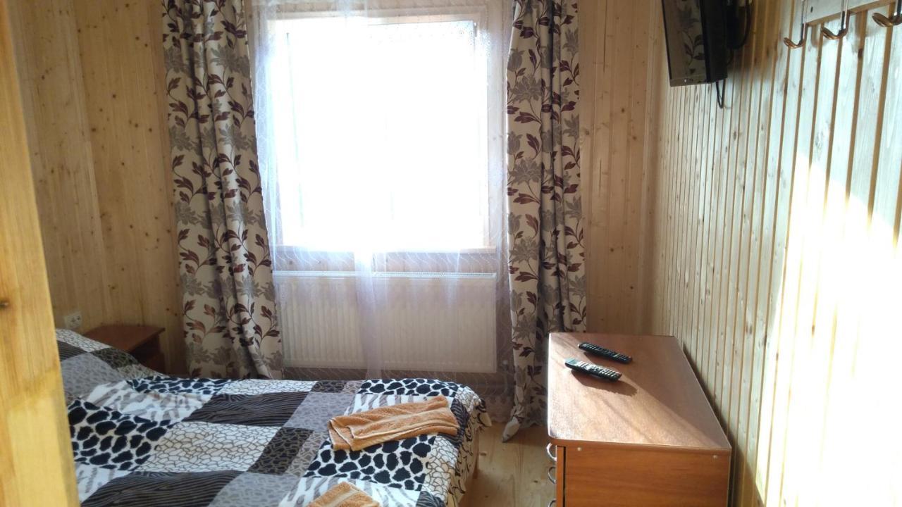 Базилік Hotell Jaremtje Exteriör bild