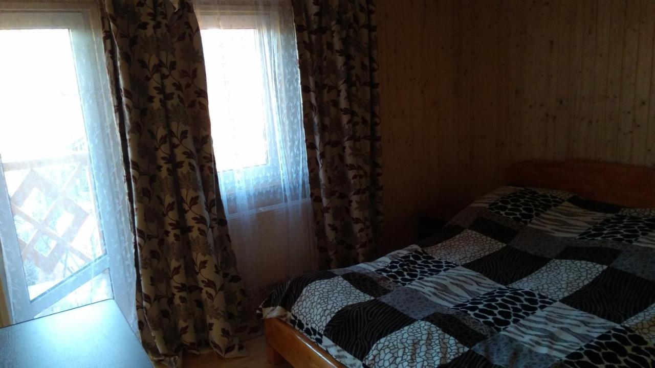 Базилік Hotell Jaremtje Exteriör bild