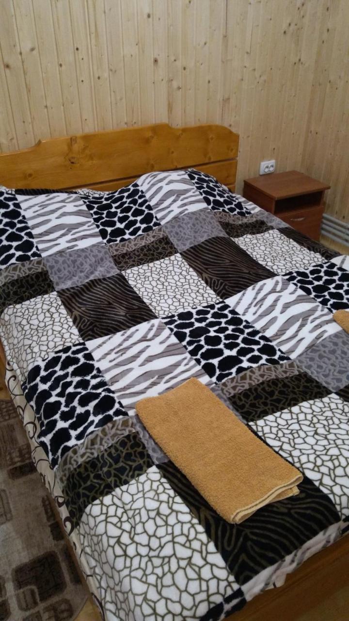 Базилік Hotell Jaremtje Exteriör bild