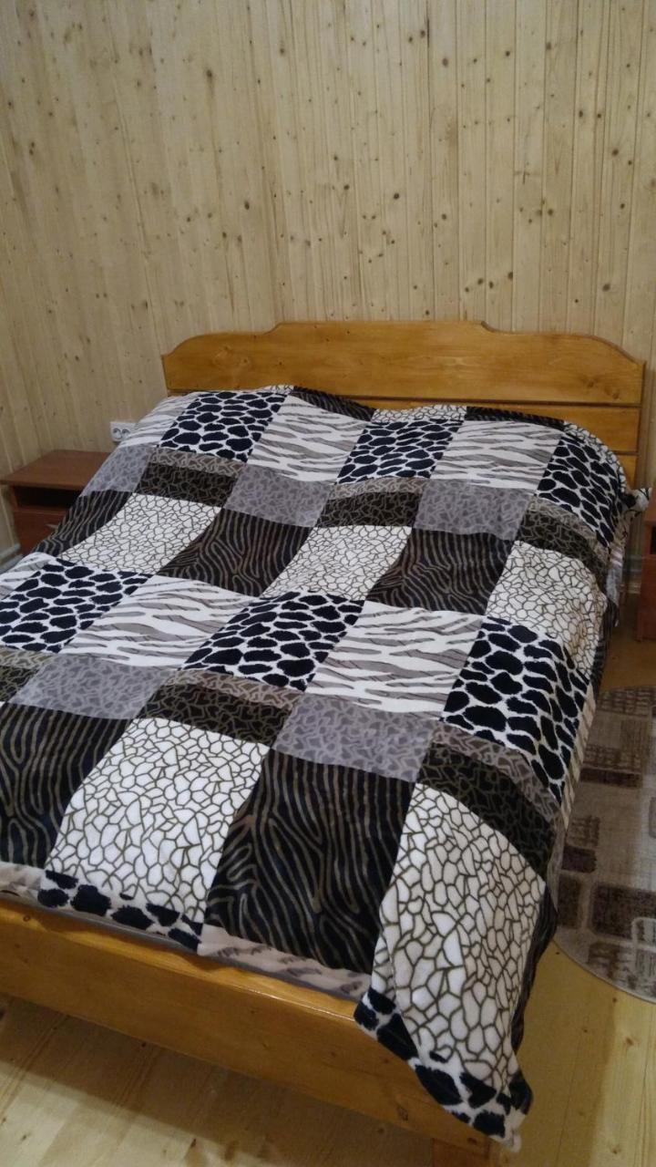 Базилік Hotell Jaremtje Exteriör bild